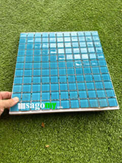 Gạch Mosaic Thủy Tinh Màu Xanh Biển cho hồ cá