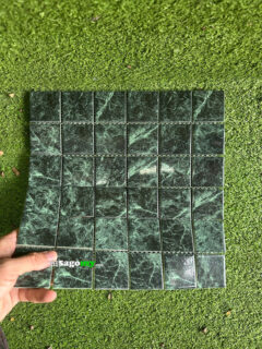 Gạch Mosaic Vuông Vân Đá Cẩm Thạch Xanh Lá Bóng SGM48973 2