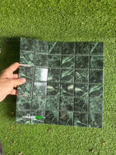 Gạch Mosaic Vuông Vân Đá Cẩm Thạch Xanh Lá Bóng SGM48973 3