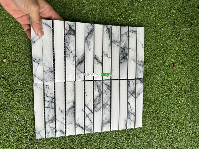 Gạch Mosaic Que Màu Trắng Vân Đá