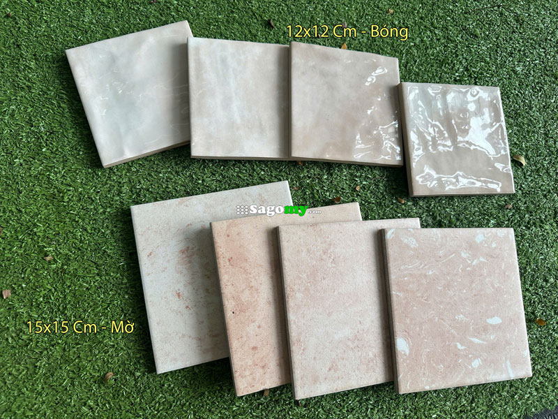 sanh sánh Màu Cam Nhạt Cổ Điển bóng và mờ