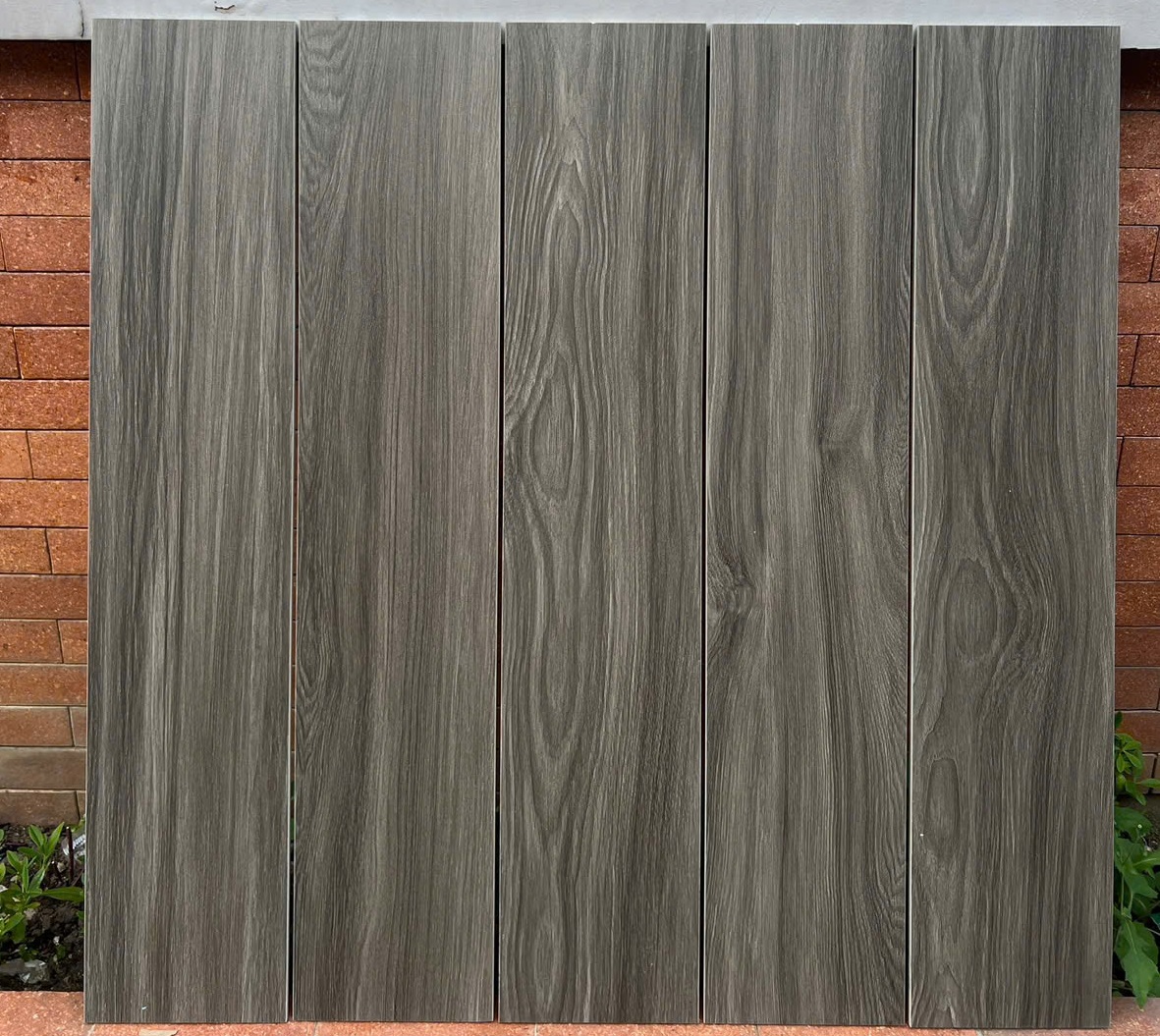 Gạch Vân Gỗ 20x1000 MM Màu Xám Mờ Tự Nhiên Nhập Khẩu SGTH201001 2 Gạch Vân Gỗ 20x1000 MM Màu Xám Mờ Tự Nhiên Nhập Khẩu SGTH201001