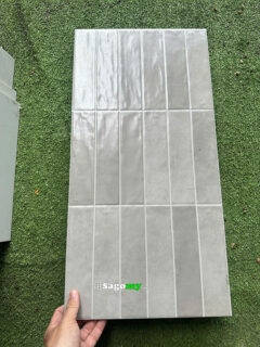 Gạch Trang Trí 300x600 Màu Xám Nhạt Mờ Giả Thẻ SG1014 5